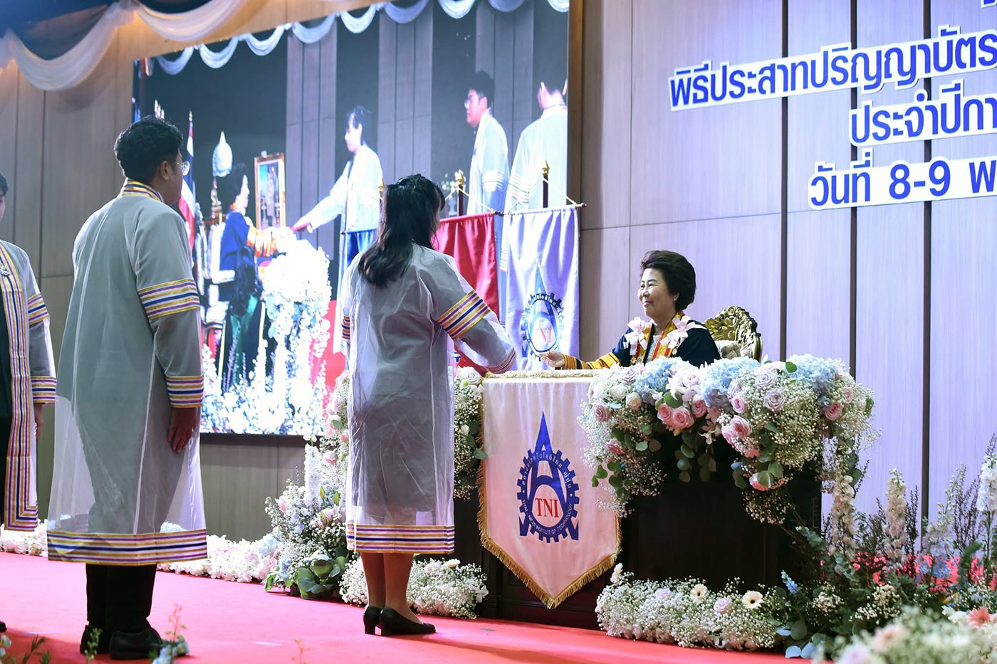 นายกสมาคม สมาคมส่งเสริมเทคโนโลยี (ไทย-ญี่ปุ่น) เป็นประธานในพิธีประสาทปริญญาบัตรแก่บัณฑิตและมหาบัณฑิตที่สำเร็จการศึกษาประจำปี 2567 ของสถาบันเทคโนโลยีไทย-ญี่ปุ่น