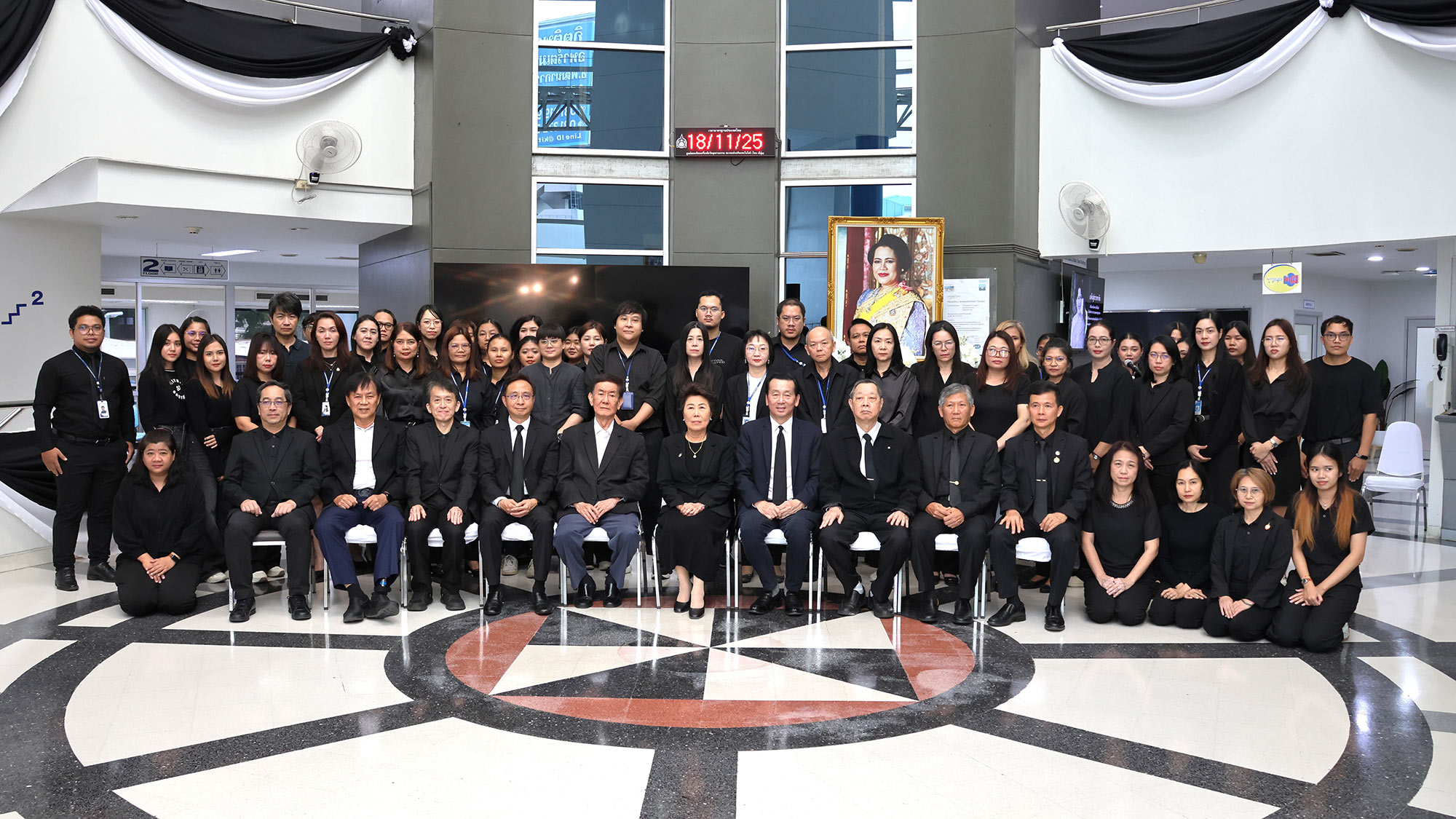 ถวายความอาลัย น้อมสำนึกในพระมหากรุณาธิคุณ สมเด็จพระนางเจ้าสิริกิติ์ พระบรมราชินีนาถ พระบรมราชชนนีพันปีหลวง