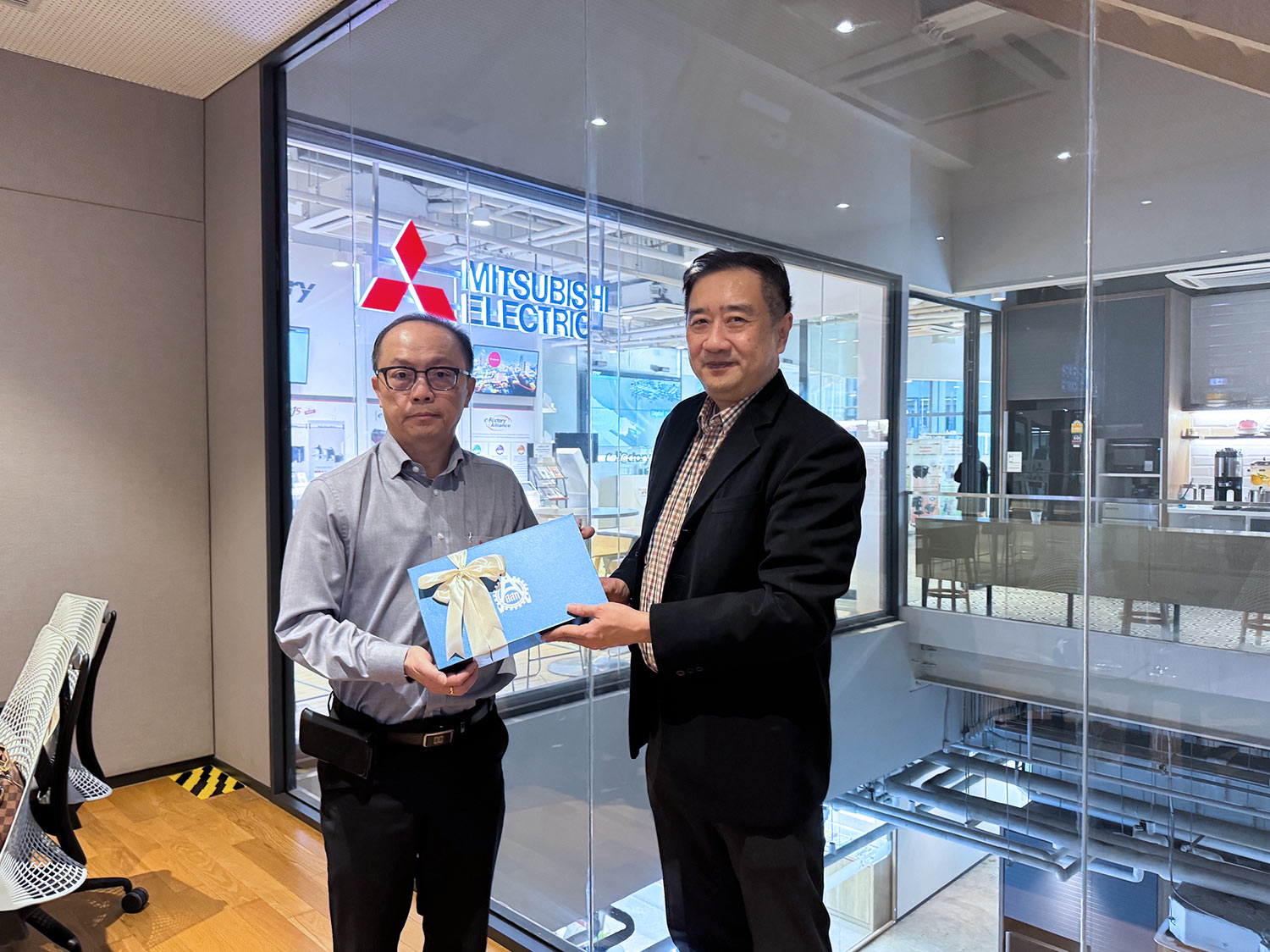 ส.ส.ท. เข้าพบ บริษัท มิตซูบิชิ อีเล็คทริค แฟคทอรี่ ออโตเมชั่น ประเทศไทย จำกัด เนื่องในโอกาสวันขึ้นปีใหม่ 2569